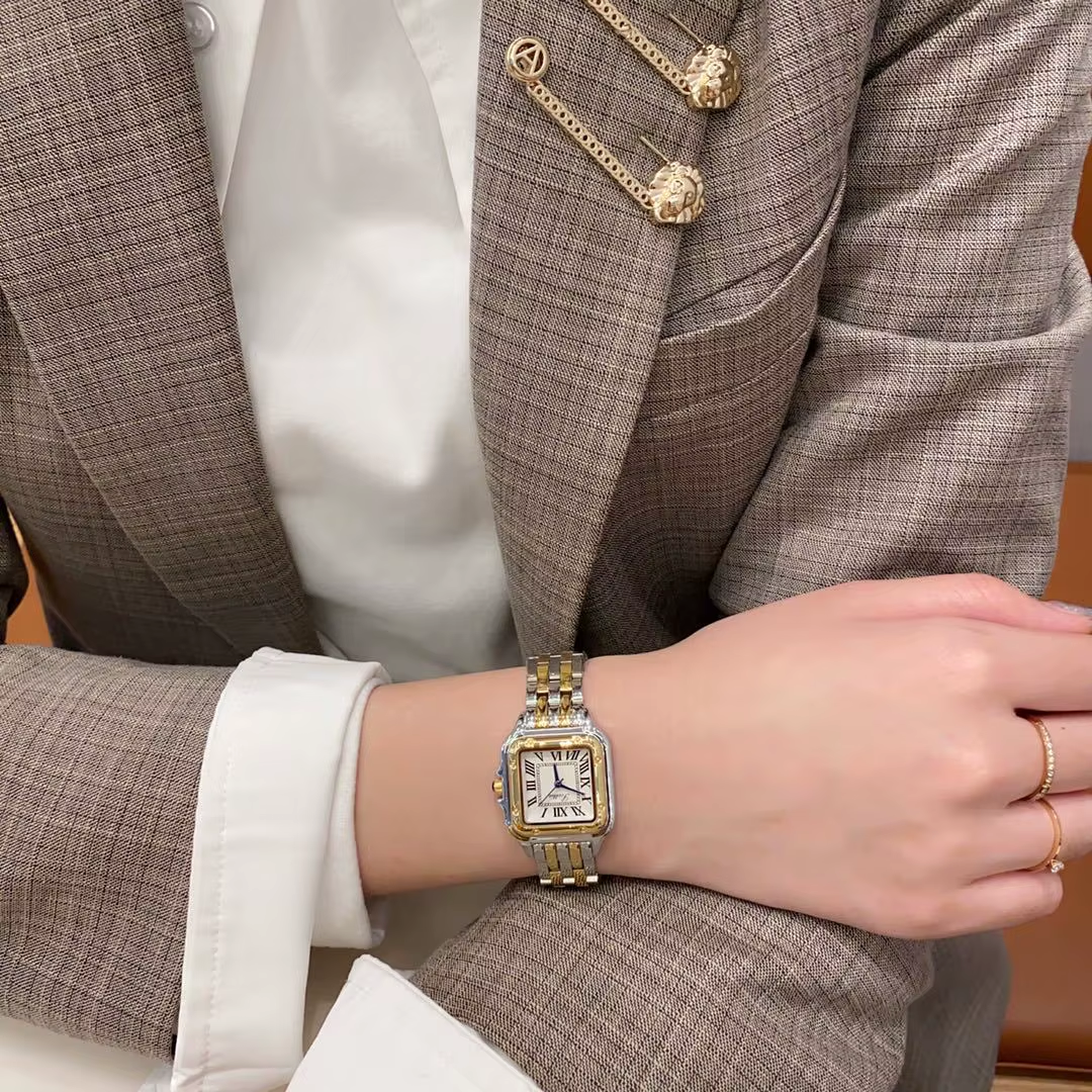 Ensemble de Luxe Scottie : Montre Femme et 2 Bracelets en Acier Inoxydable Plaqué Or 18K